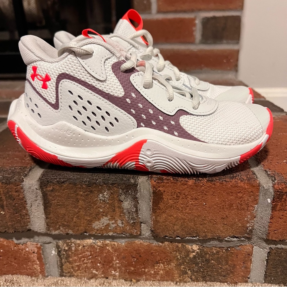 NWT Under Armour GS Jet ‘23 Basketball Shoes